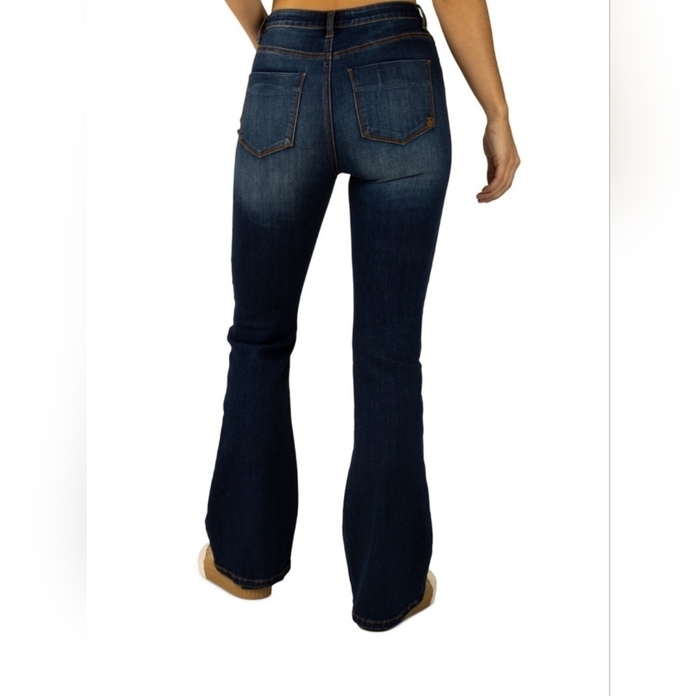Juniors' High-Rise Exposed-Button Flare-Leg Denim Jeans - Picture 2 of 2
